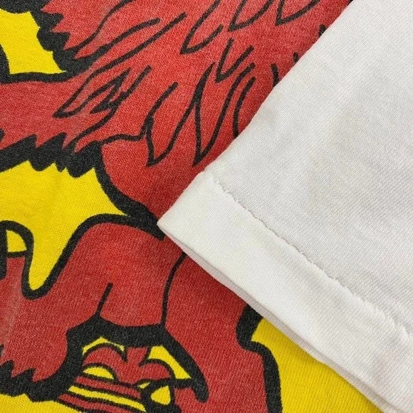 Vintage 90s Scotland The Brave Le Pays International Graphic Crest T-Shirt XL - Picture 5 of 7